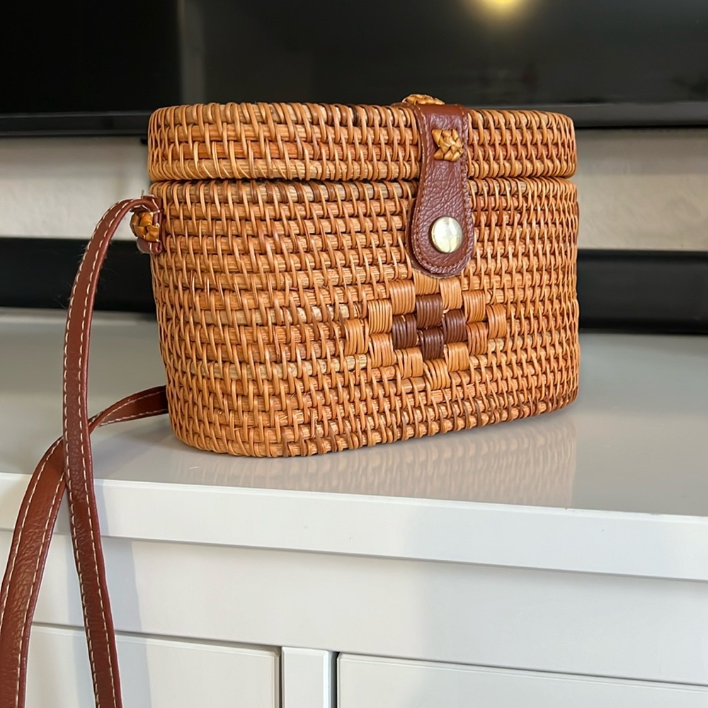Rattan crossbody purse
